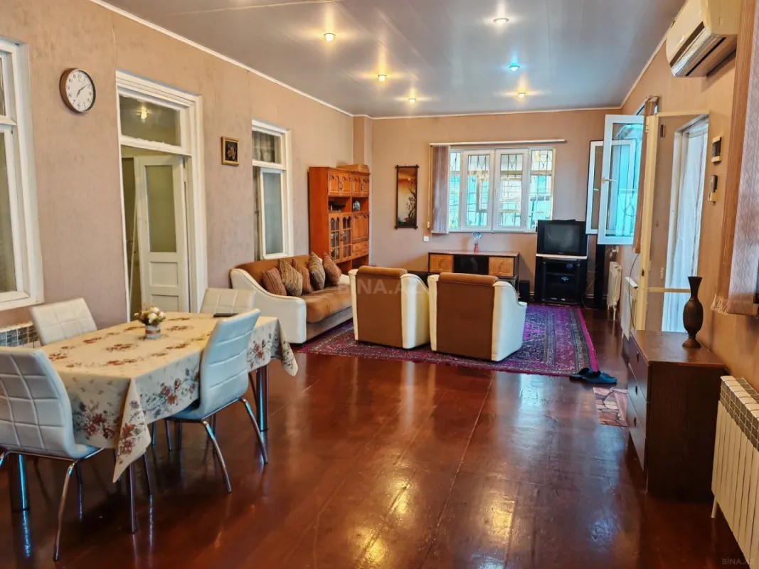 Kirayə verilir 3 otaqlı həyət evi 102 m²