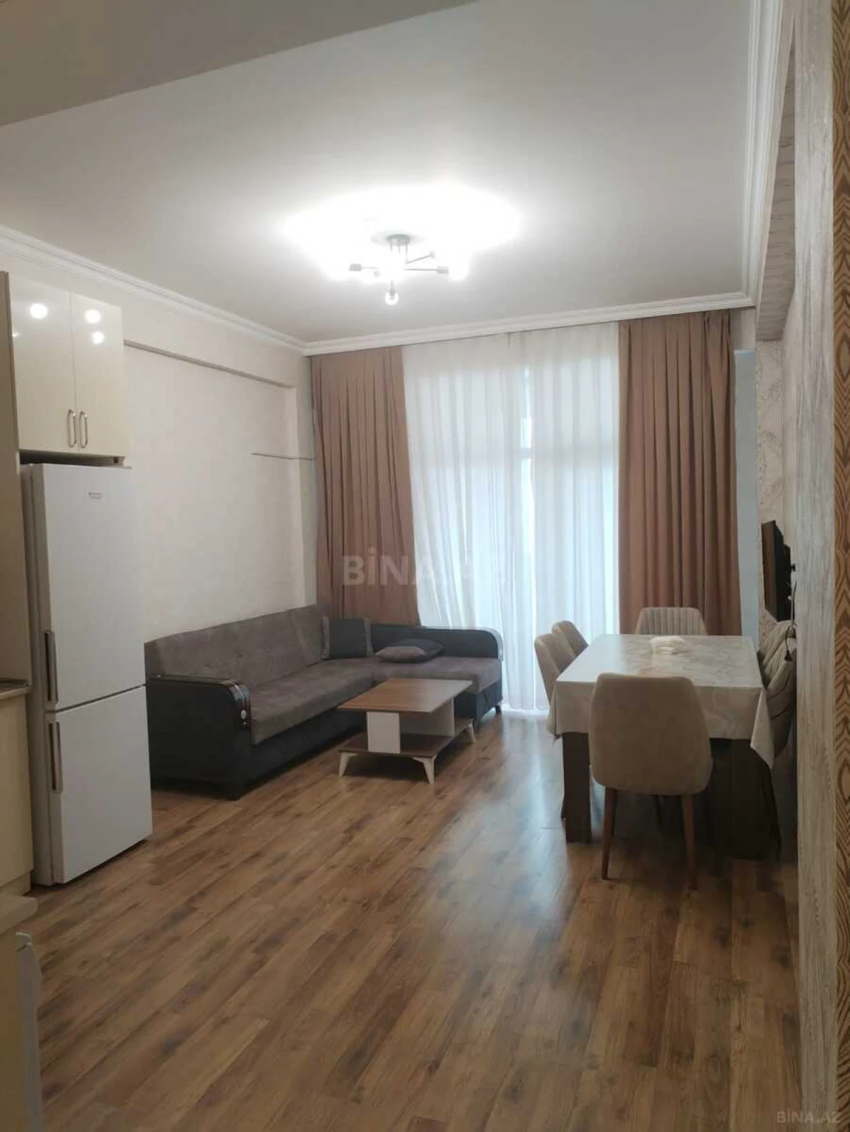 Kirayə verilir 3 otaqlı mənzil 120 m²