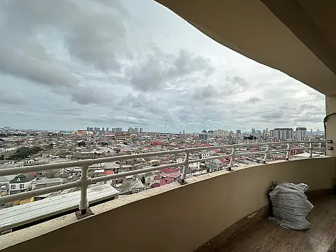 Satılır 3 otaqlı mənzil 120 m²
