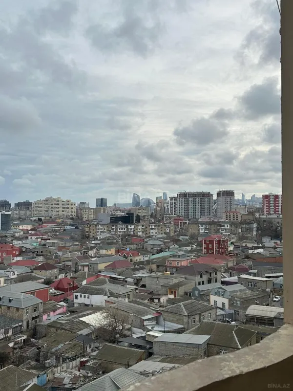 Satılır 3 otaqlı mənzil 120 m²