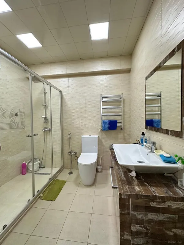 Satılır 3 otaqlı mənzil 120 m²