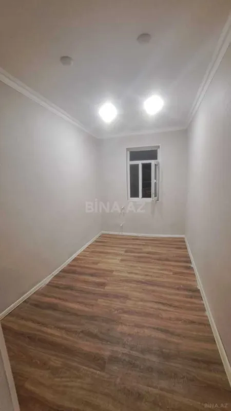 Satılır 4 otaqlı həyət evi 100 m²