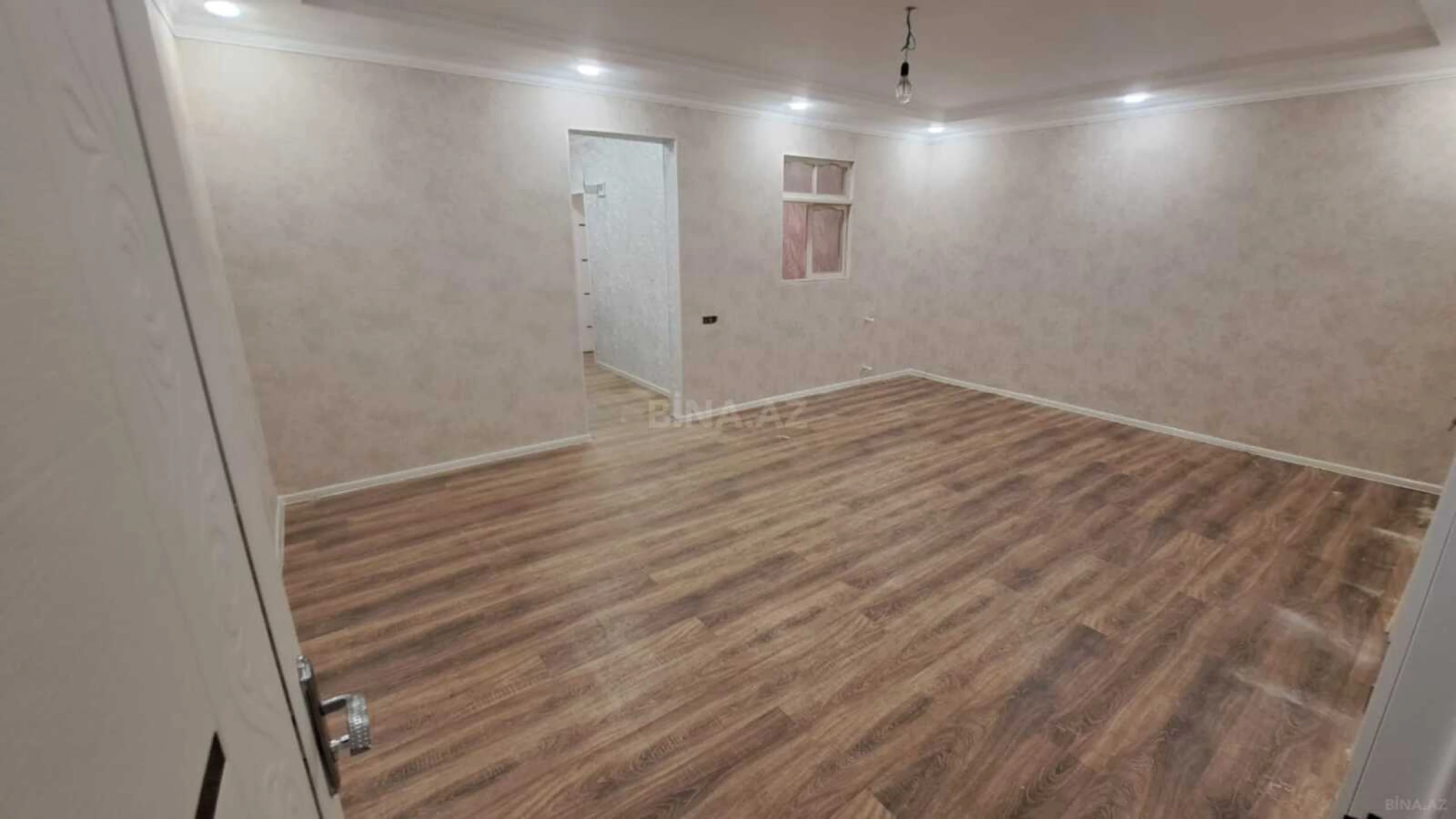 Satılır 4 otaqlı həyət evi 100 m²