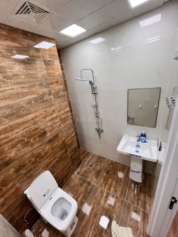 Satılır 2 otaqlı mənzil 93 m²