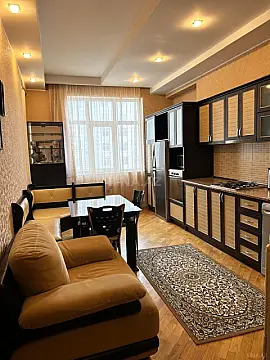 Kirayə verilir 3 otaqlı mənzil 90 m²