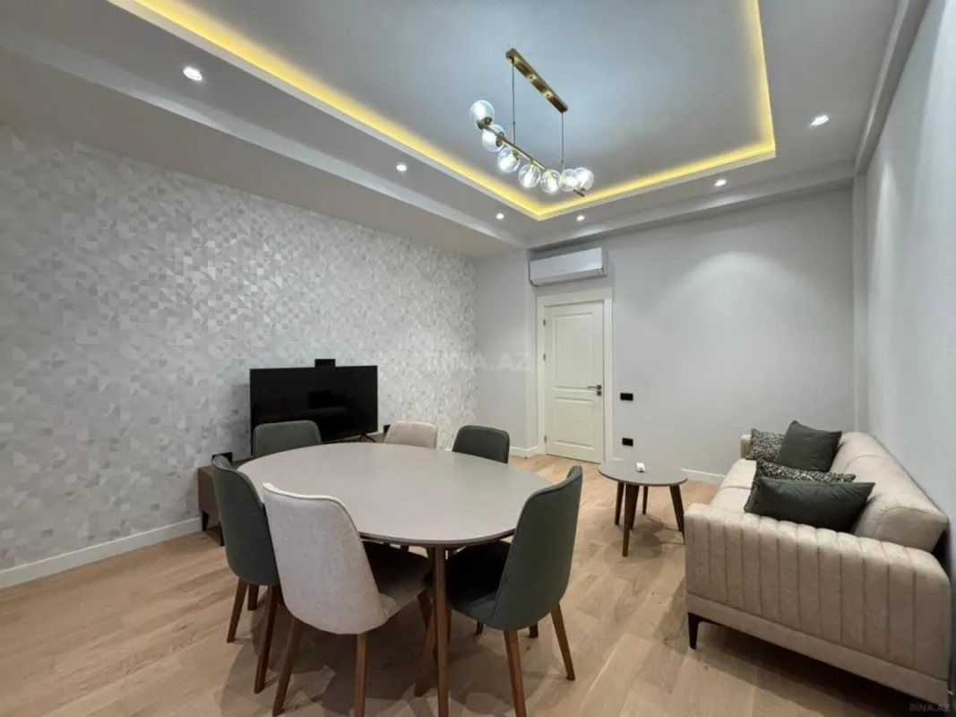 Kirayə verilir 3 otaqlı mənzil 150 m²
