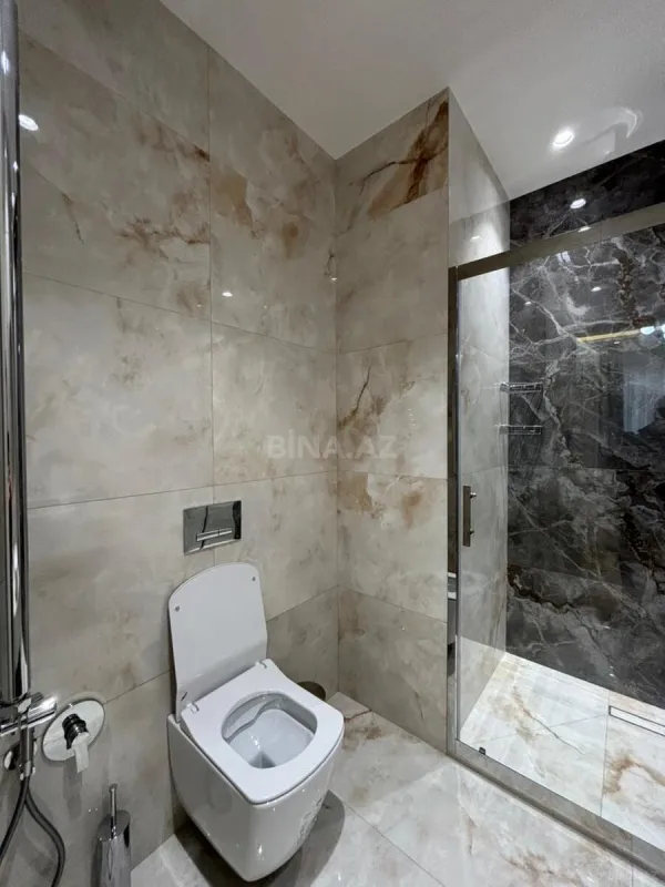 Kirayə verilir 3 otaqlı mənzil 150 m²