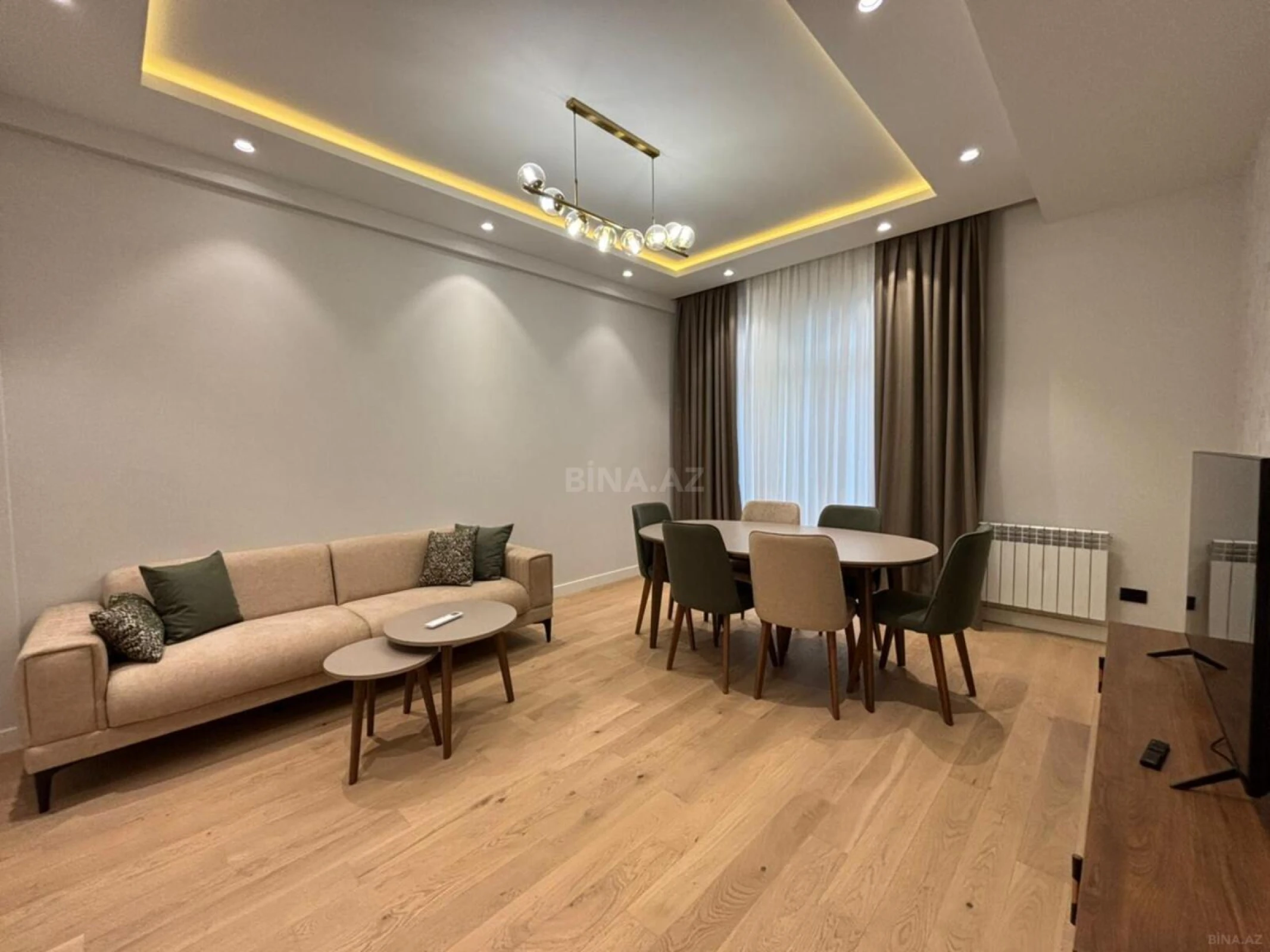 Kirayə verilir 3 otaqlı mənzil 150 m²