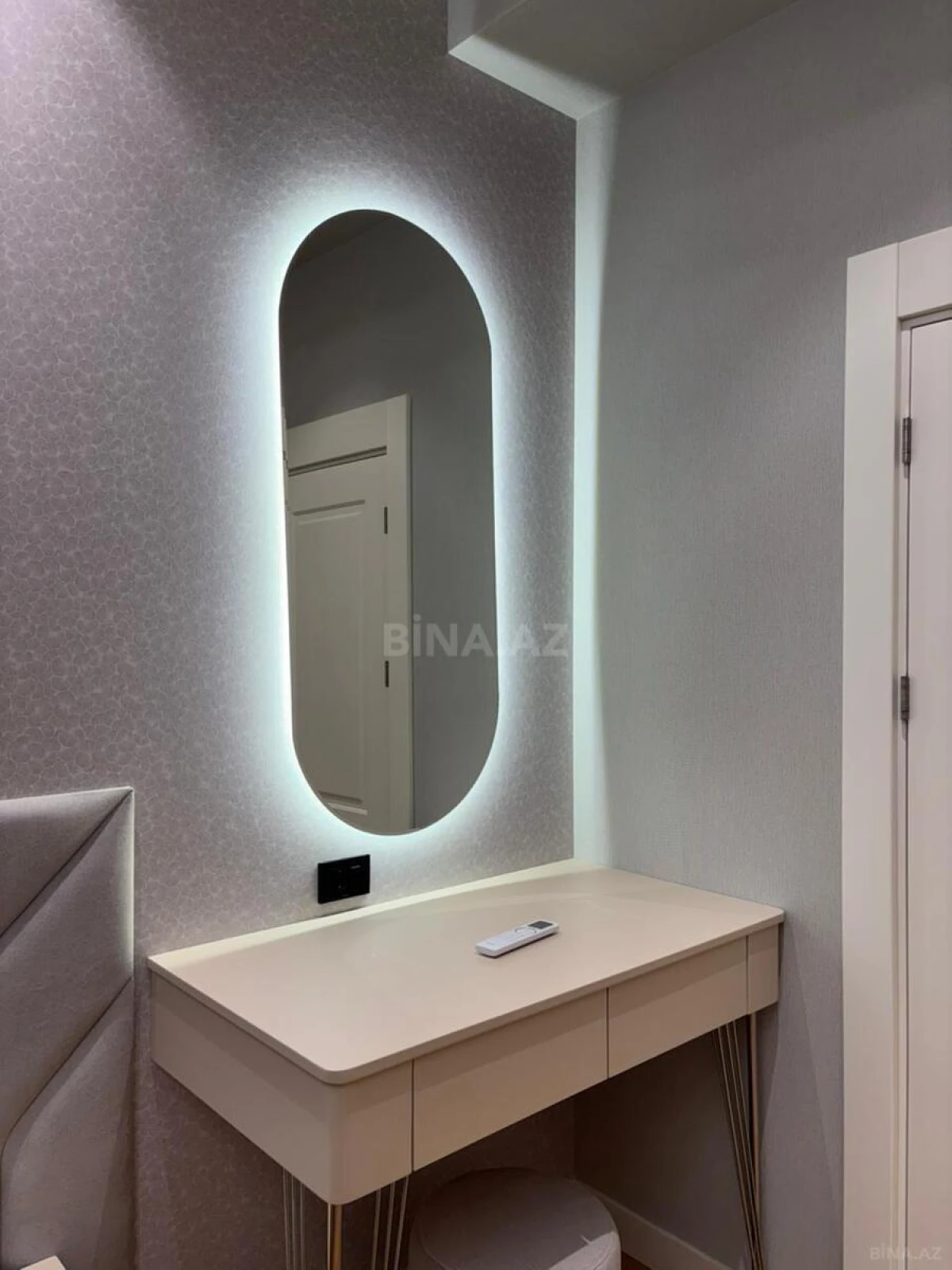 Kirayə verilir 3 otaqlı mənzil 150 m²