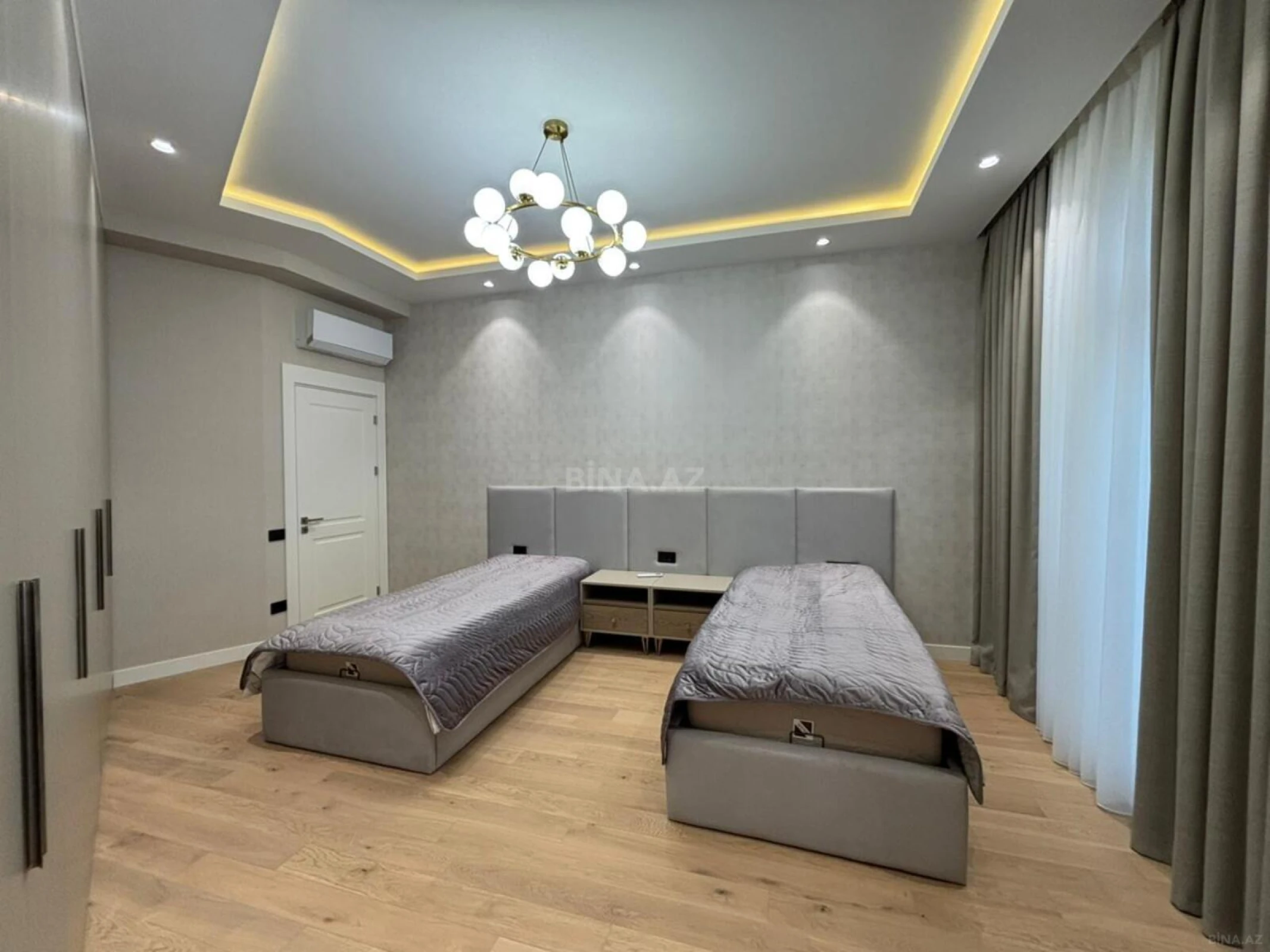 Kirayə verilir 3 otaqlı mənzil 150 m²