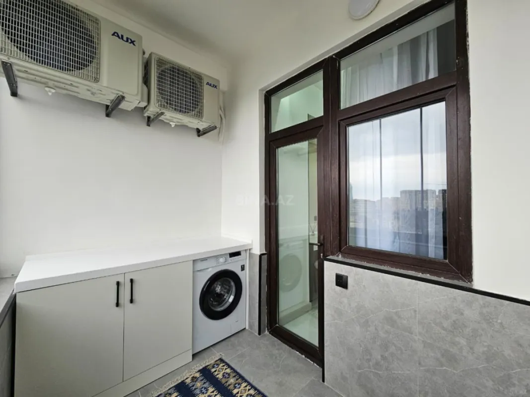 Satılır 3 otaqlı mənzil 90 m²