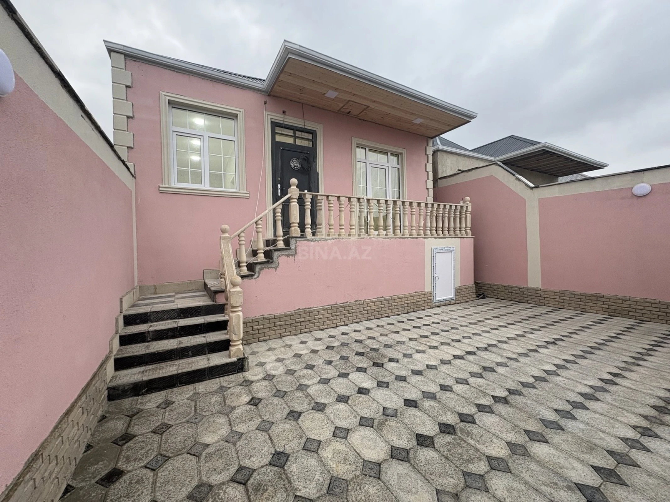 Satılır 3 otaqlı həyət evi 85 m²