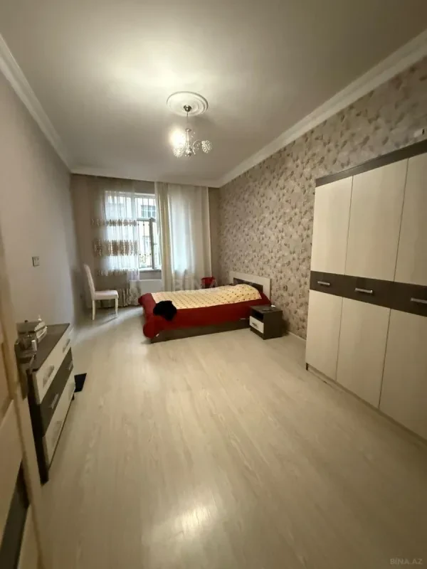 Satılır 3 otaqlı mənzil 85 m²