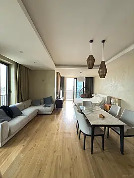 Satılır 1 otaqlı mənzil 79 m²