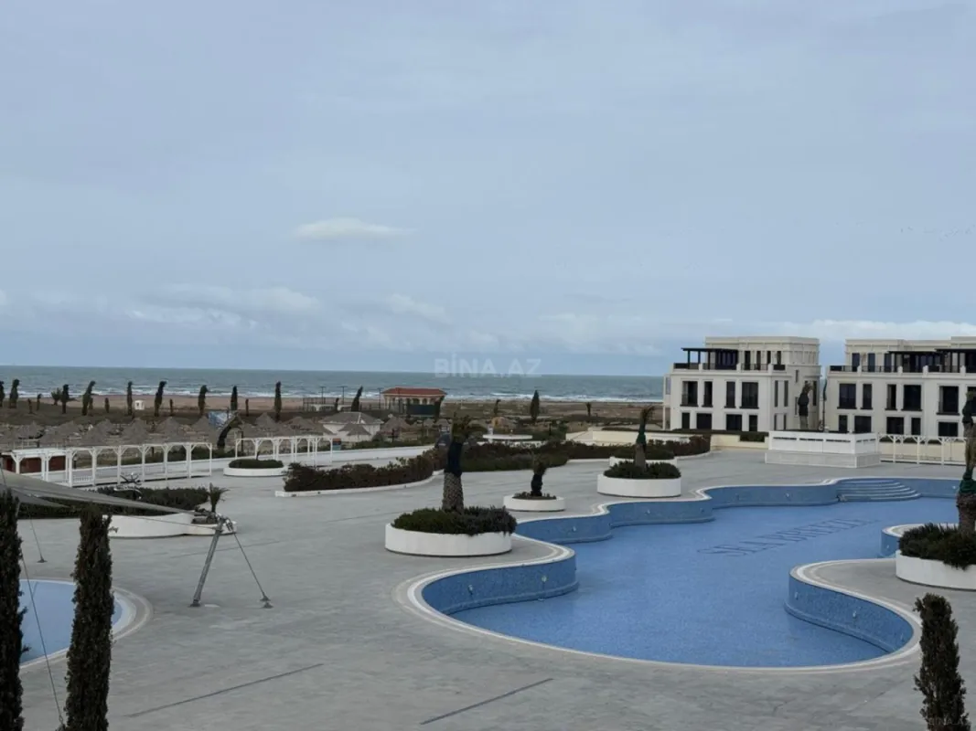 Satılır 1 otaqlı mənzil 79 m²