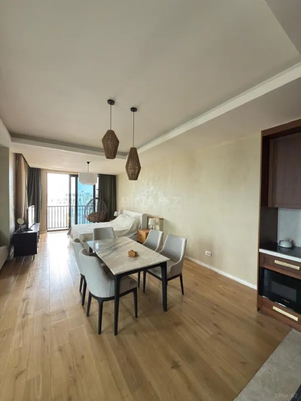 Satılır 1 otaqlı mənzil 79 m²