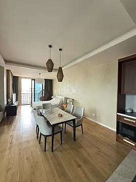 Satılır 1 otaqlı mənzil 79 m²