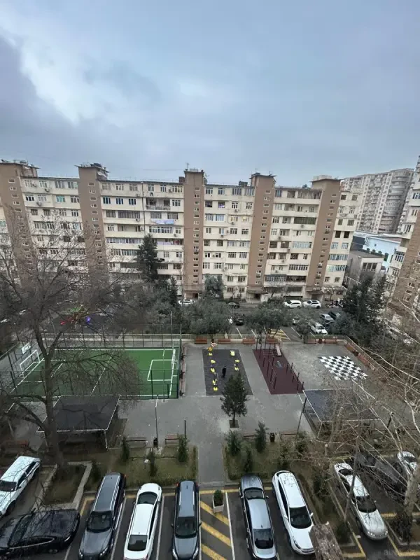 Kirayə verilir 2 otaqlı mənzil 45 m²