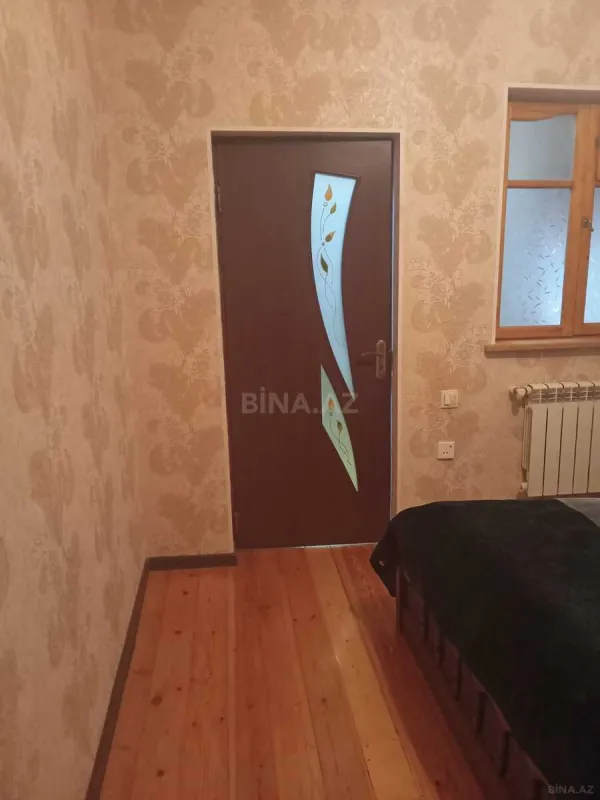 Satılır 4 otaqlı həyət evi 140 m²