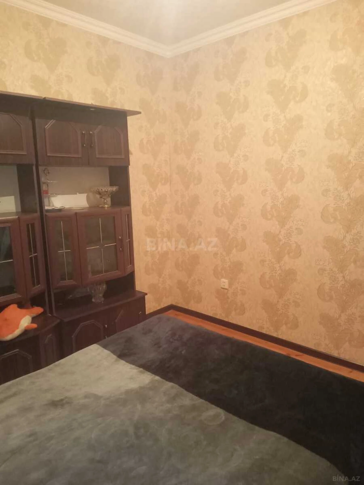 Satılır 4 otaqlı həyət evi 140 m²