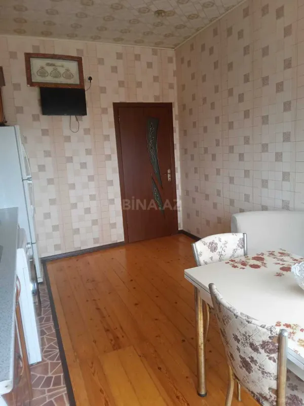 Satılır 4 otaqlı həyət evi 140 m²