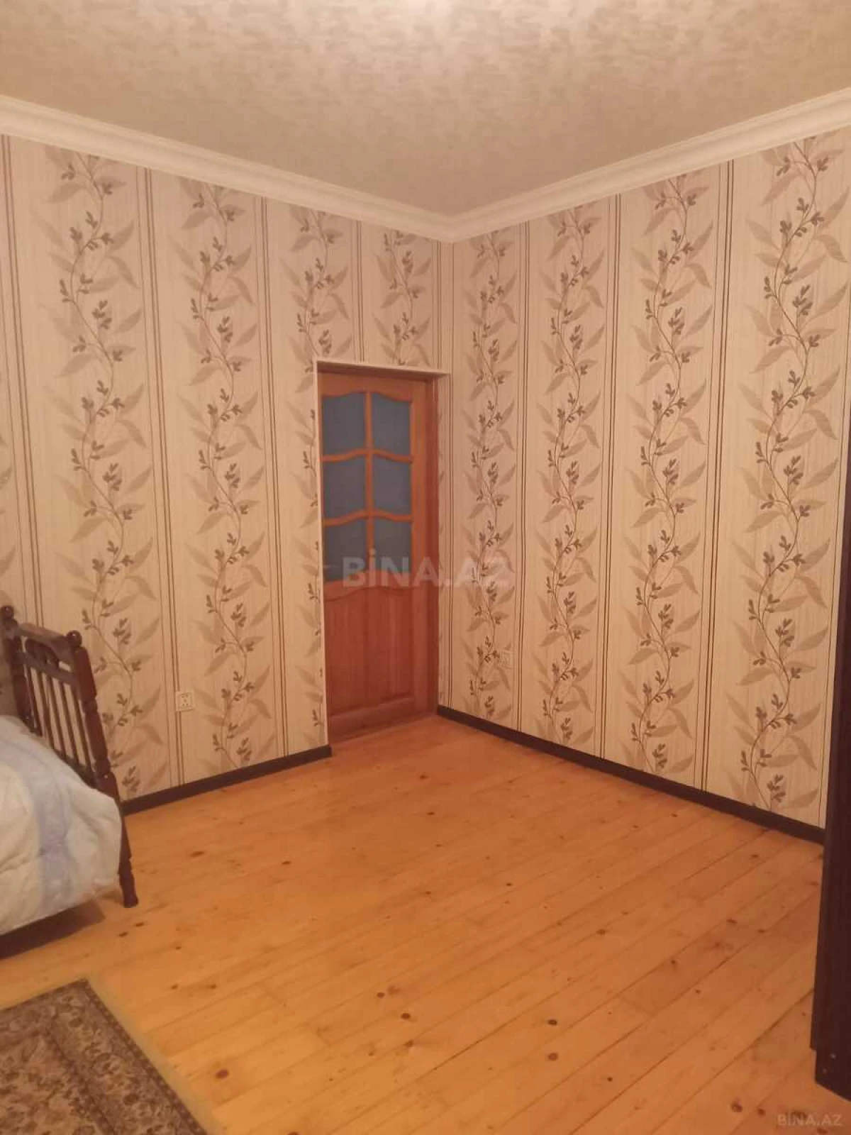 Satılır 4 otaqlı həyət evi 140 m²