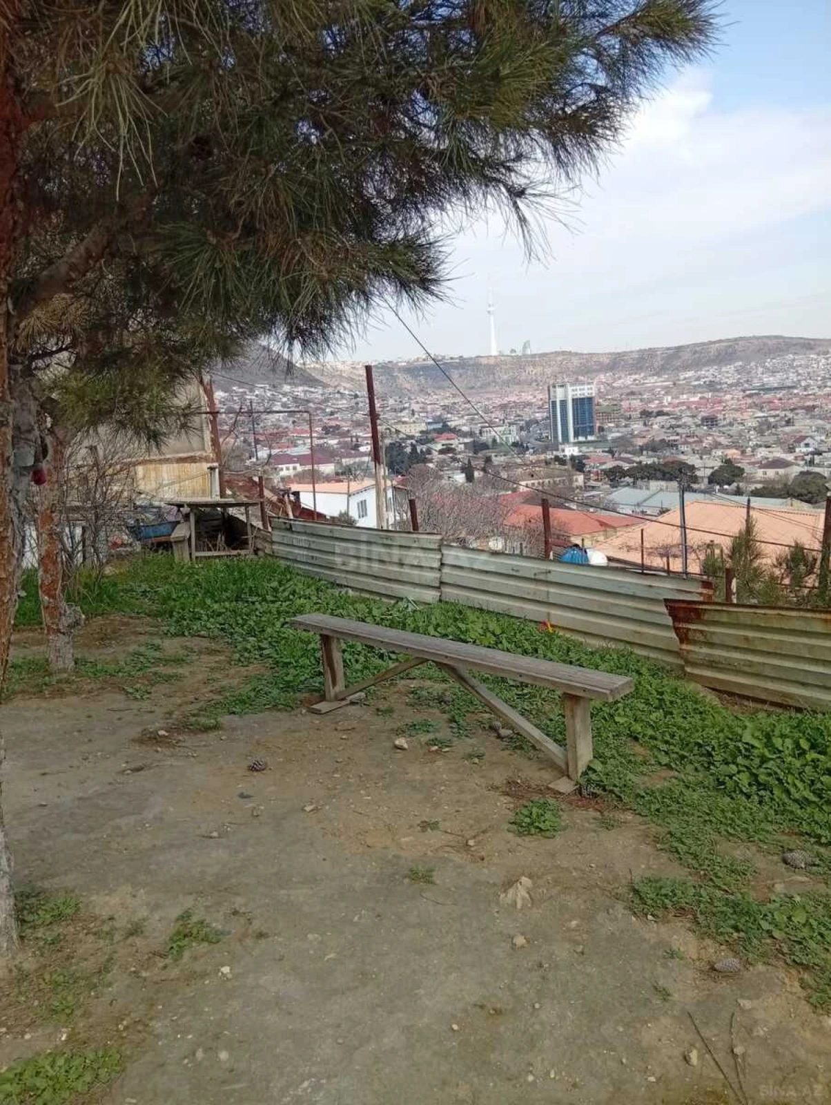 Satılır 4 otaqlı həyət evi 140 m²