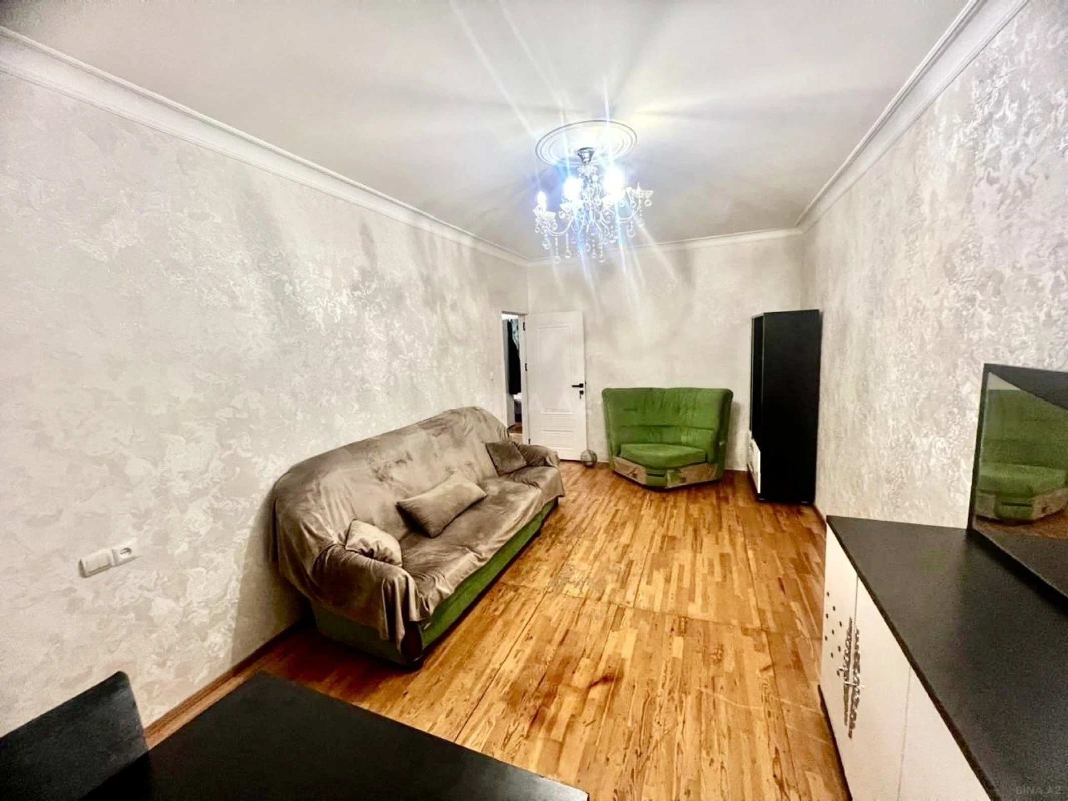 Satılır 3 otaqlı mənzil 85 m²