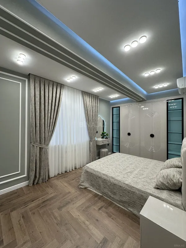 Satılır 3 otaqlı mənzil 105 m²