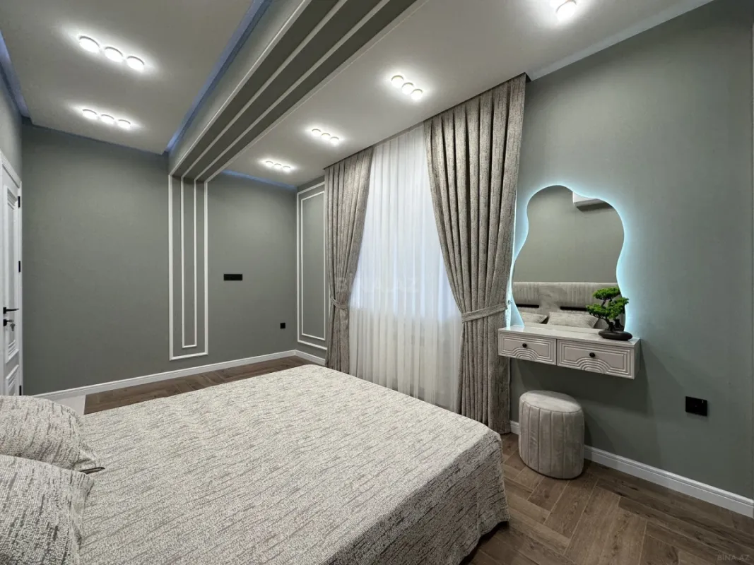 Satılır 3 otaqlı mənzil 105 m²