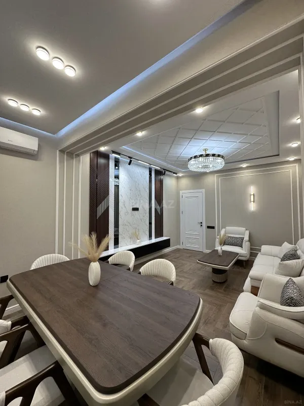 Satılır 3 otaqlı mənzil 105 m²