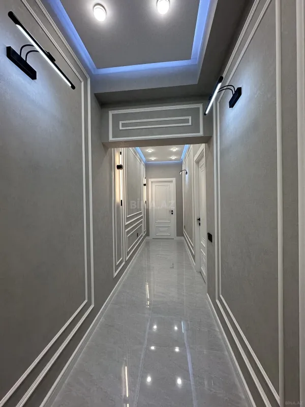 Satılır 3 otaqlı mənzil 105 m²