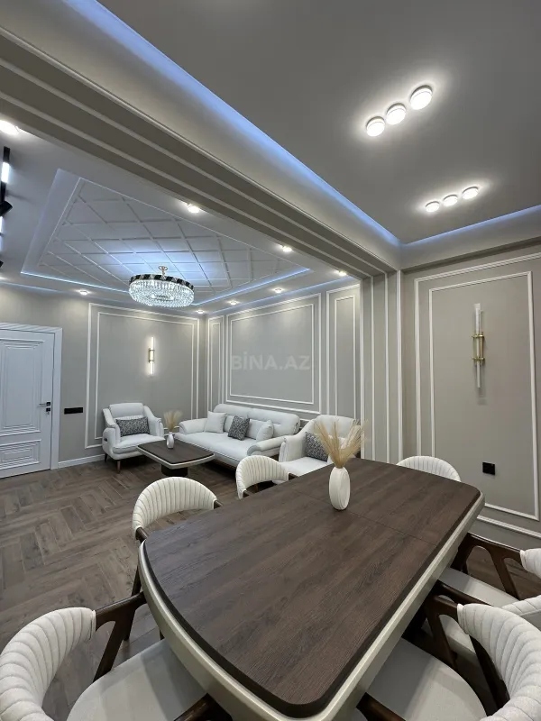 Satılır 3 otaqlı mənzil 105 m²