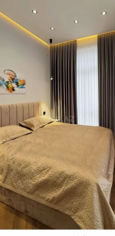 Satılır 3 otaqlı mənzil 77 m²