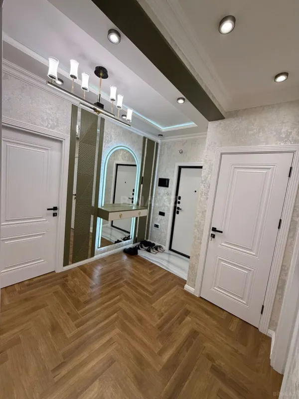 Satılır 3 otaqlı mənzil 80 m²