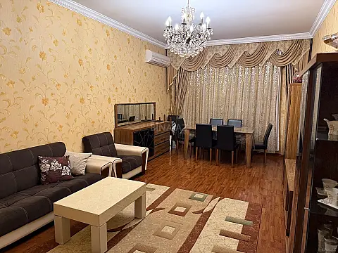 Satılır 2 otaqlı mənzil 64 m² — Bakı, Həzi Aslanov qəs. 2 otaq 64.00 m²