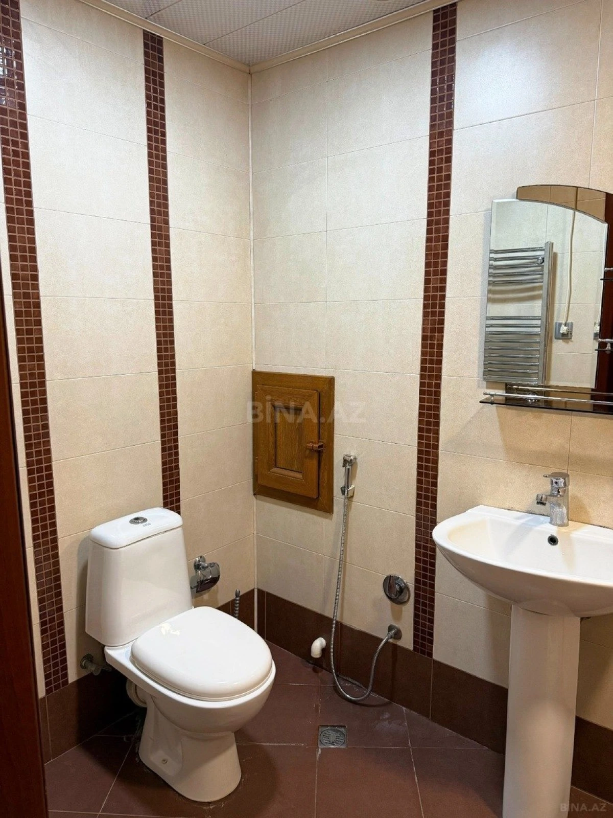 Satılır 2 otaqlı mənzil 64 m²