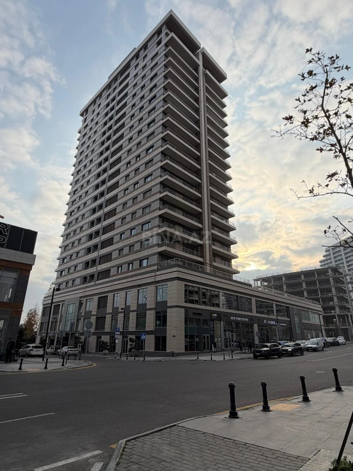 Satılır 2 otaqlı mənzil 65 m²