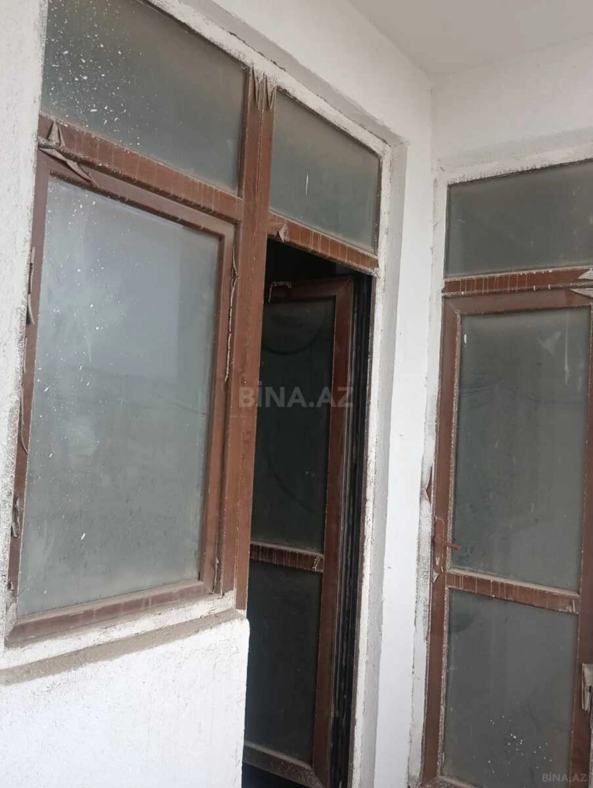 Satılır 3 otaqlı mənzil 105 m²
