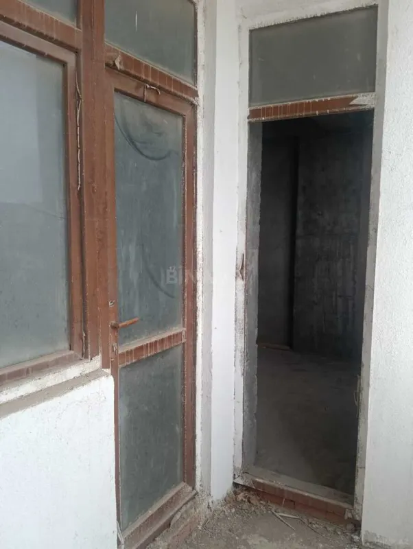 Satılır 3 otaqlı mənzil 105 m²