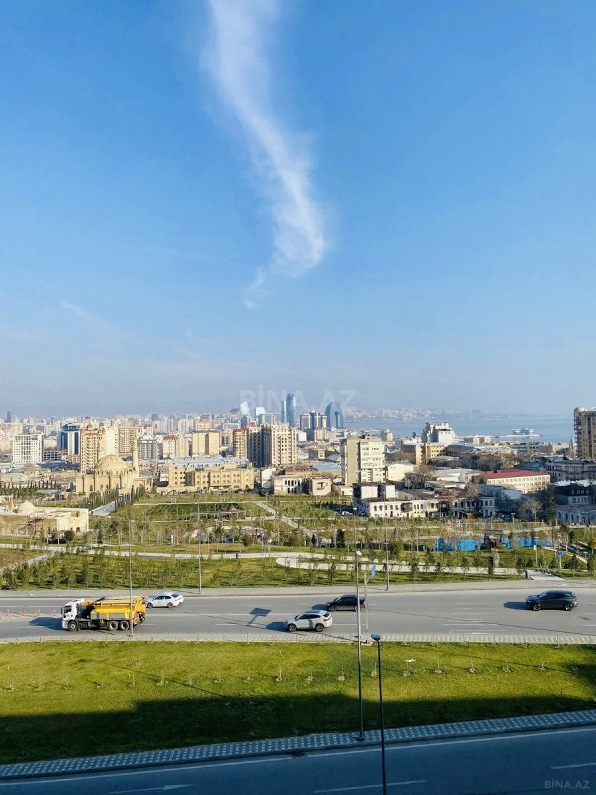 Satılır 3 otaqlı mənzil 90 m²