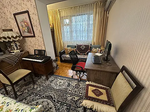 Satılır 3 otaqlı mənzil 100 m²