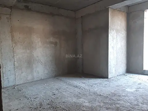 Satılır 4 otaqlı mənzil 186.5 m²