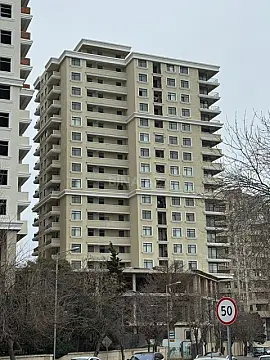 Satılır 4 otaqlı mənzil 186.5 m² — Bakı 4 otaq 186.50 m²