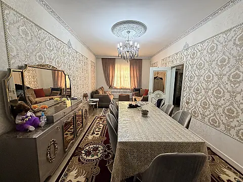 Satılır 4 otaqlı həyət evi 160 m²
