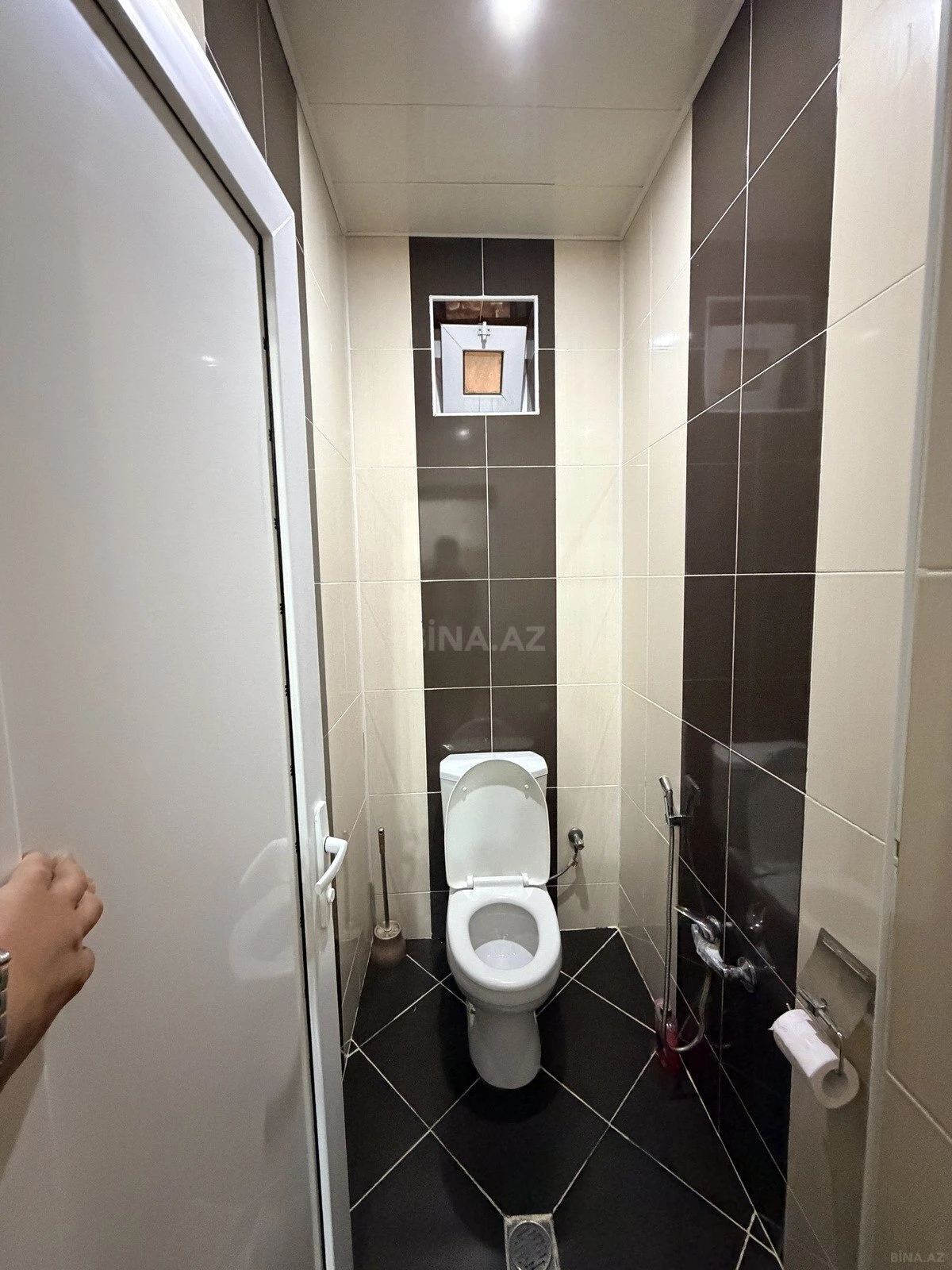 Satılır 4 otaqlı həyət evi 160 m²