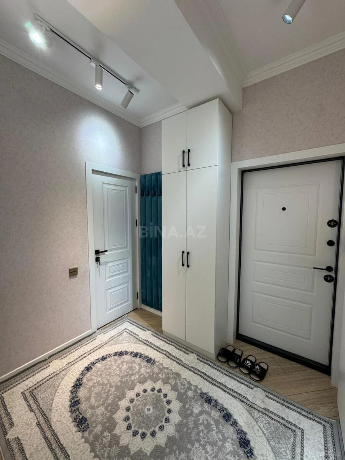 Satılır 2 otaqlı mənzil 52 m²