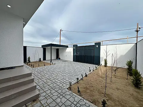Satılır 3 otaqlı həyət evi 90 m²