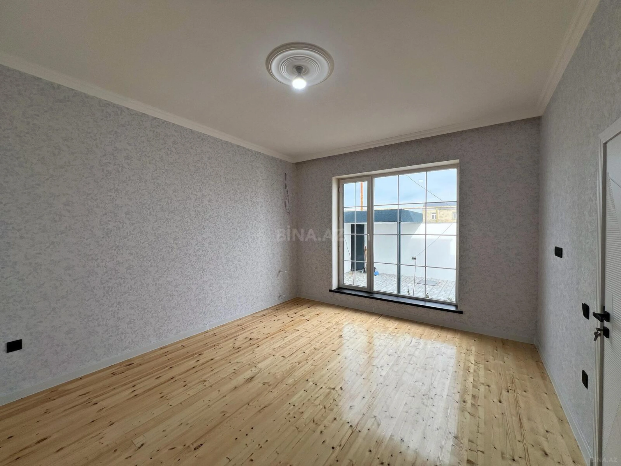 Satılır 3 otaqlı həyət evi 90 m²