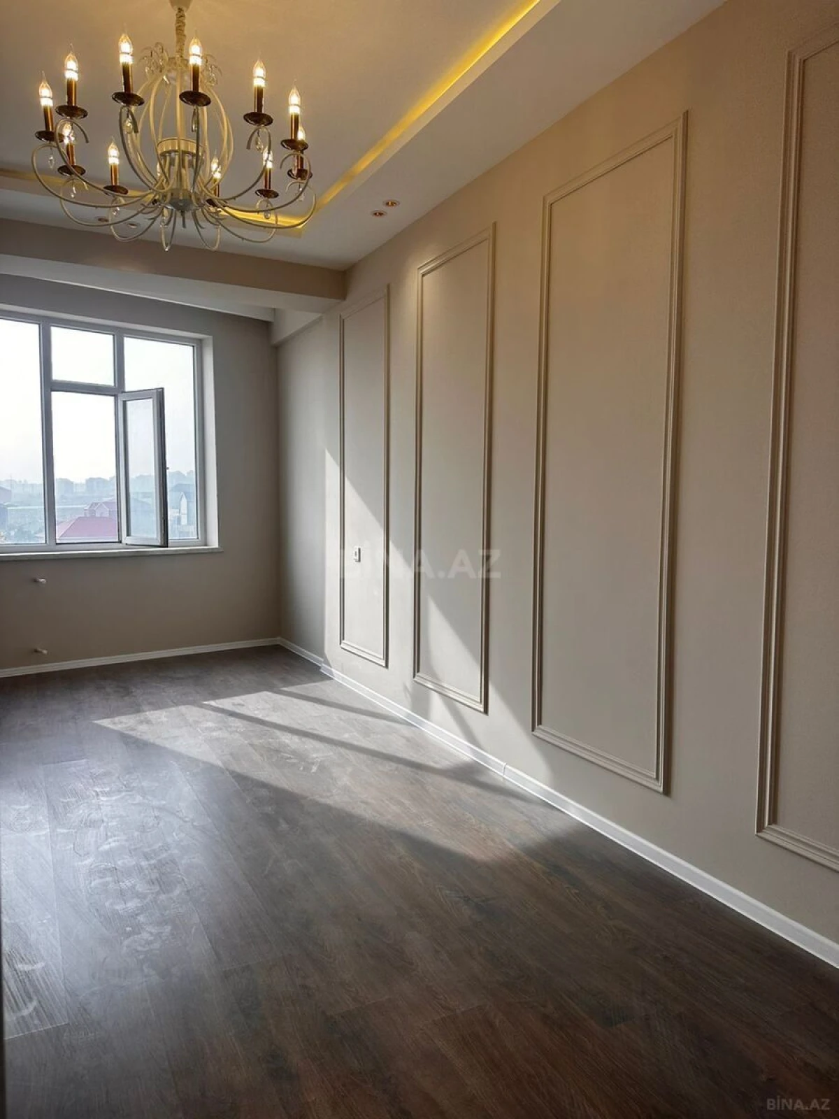 Satılır 3 otaqlı mənzil 102 m²